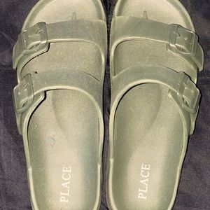Gently used, size 5, boy sandals, army green.